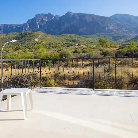 Villa Kyrenia *
